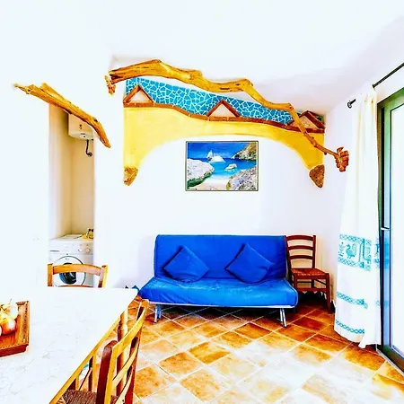 カントリーハウス Re - Il Paradiso Degli Ulivi Con Piscina E Vista Mare *