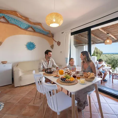 Re - Il Paradiso Degli Ulivi Con Piscina E Vista Mare 乡村民宿 *