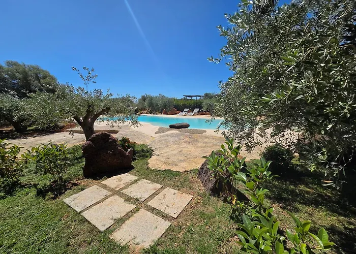 Re - Il Paradiso Degli Ulivi Con Piscina E Vista Mare Gospodarstwo wiejskie *